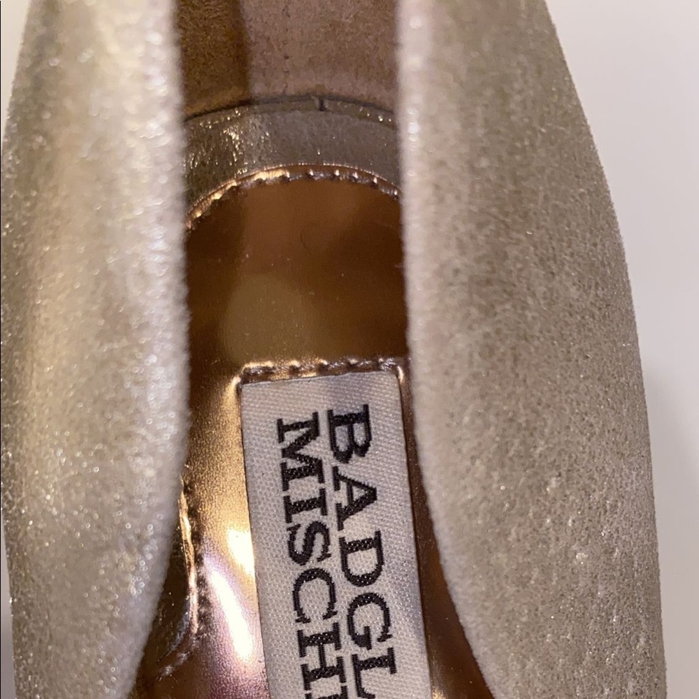 Badgley Mischka Shoes - Picture 4 of 11